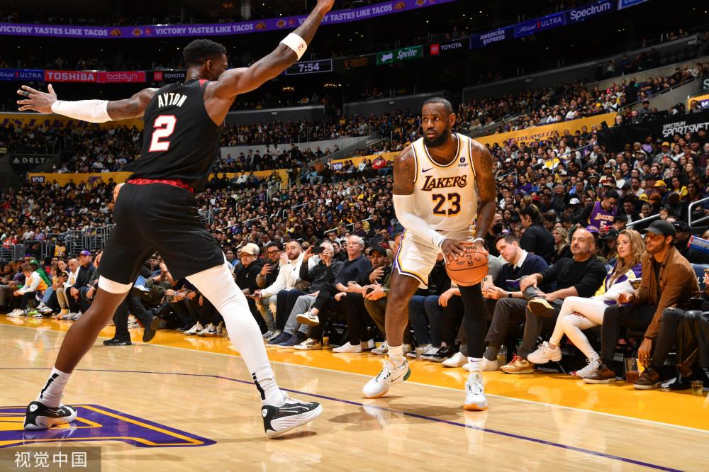 在全球足球 在全球足球